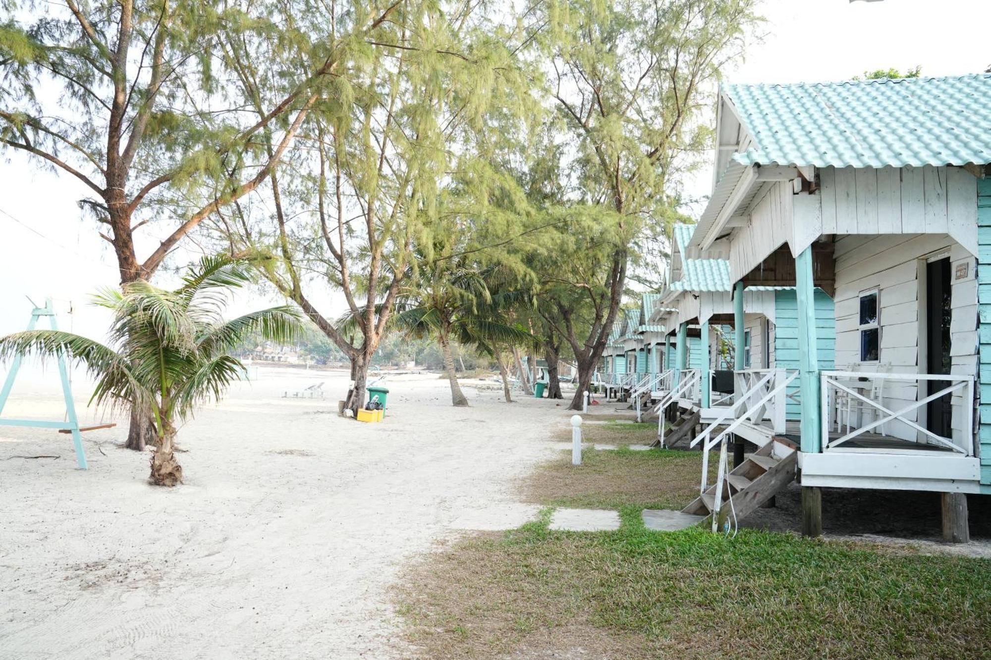 Sandy Beach Bungalows By Ehm Koh Rong Sanloem Luaran gambar