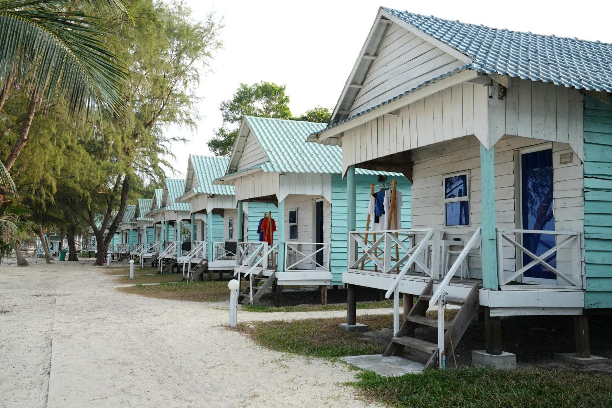 Sandy Beach Bungalows By Ehm Koh Rong Sanloem Luaran gambar